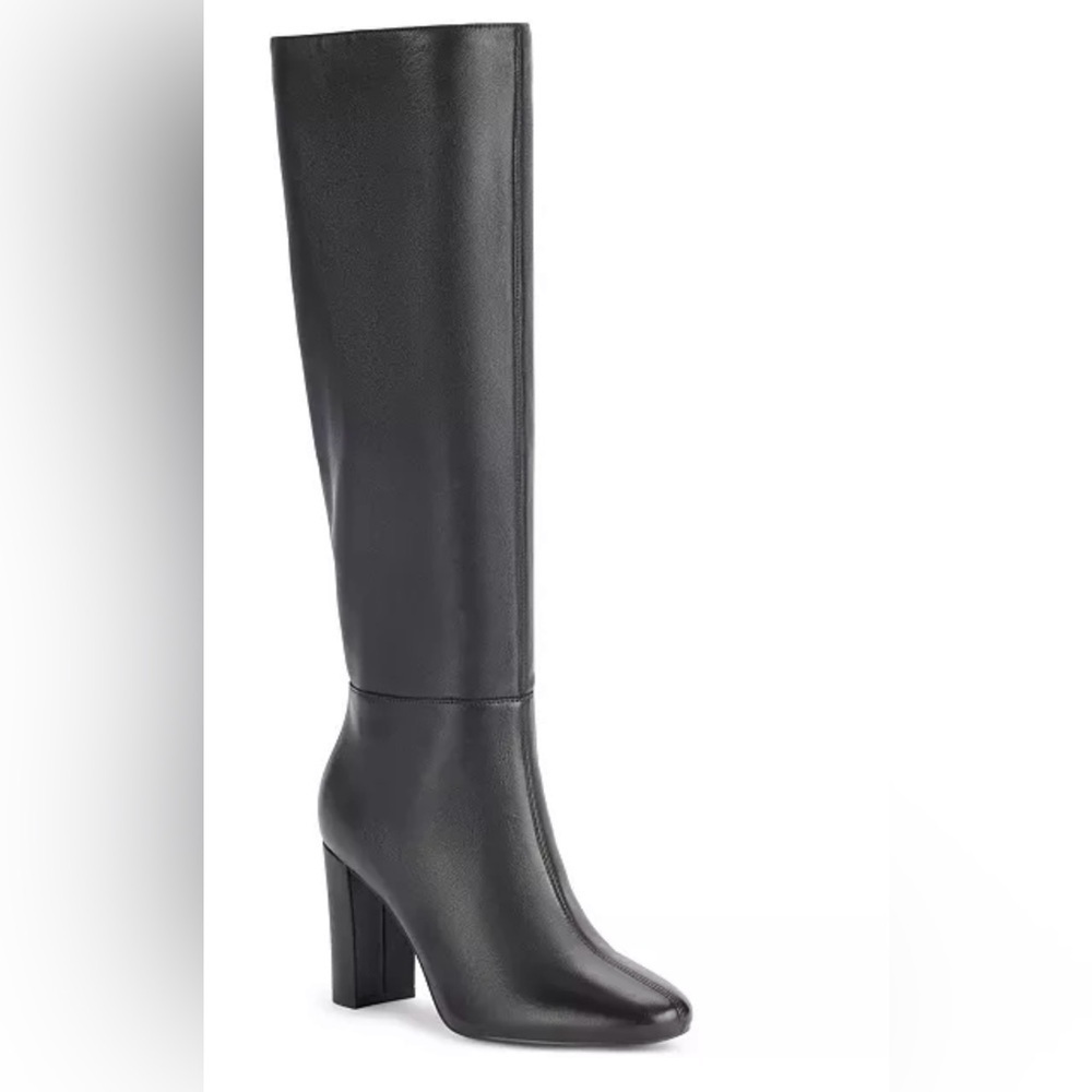 New KARL LAGERFELD PARIS
Women's Vani Almond toe Heeled Boots 8